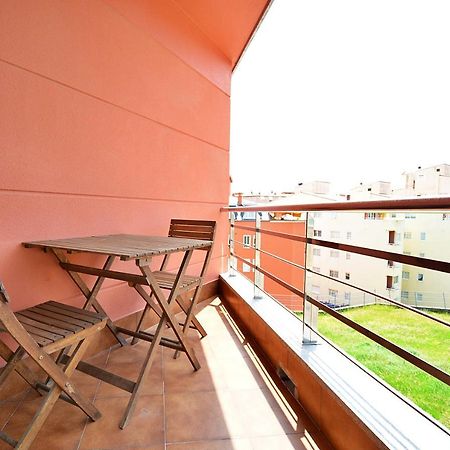 Galihost - Apartamento Con Piscina En El Centro De Sanxenxo Eksteriør billede