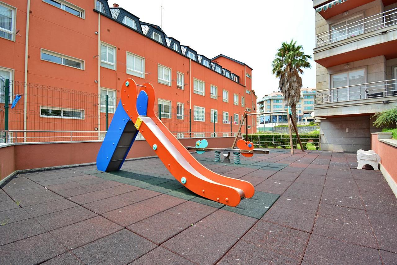 Galihost - Apartamento Con Piscina En El Centro De Sanxenxo Eksteriør billede