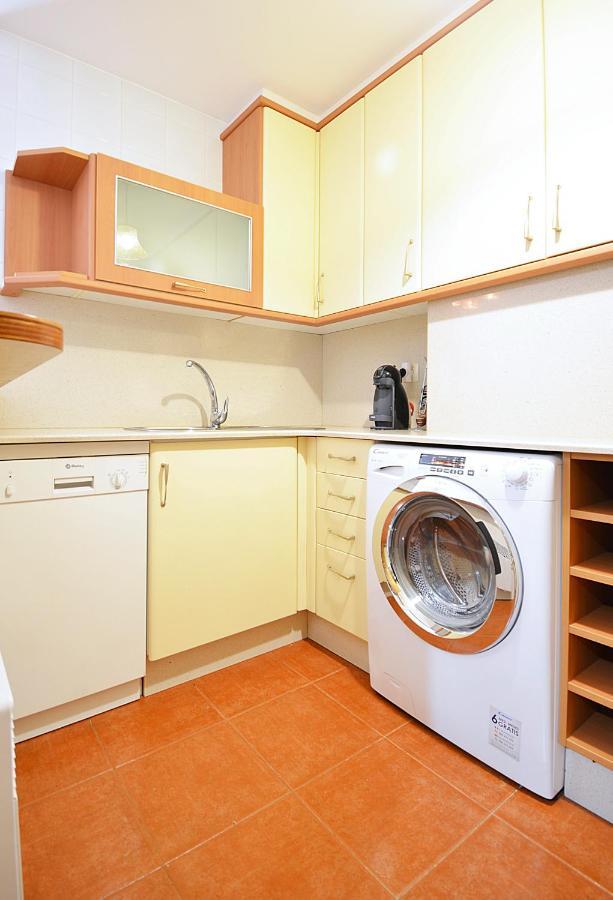 Galihost - Apartamento Con Piscina En El Centro De Sanxenxo Eksteriør billede