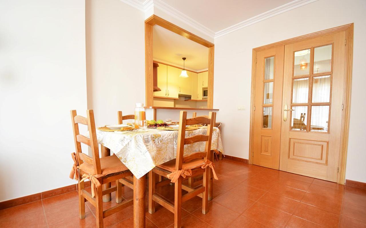 Galihost - Apartamento Con Piscina En El Centro De Sanxenxo Eksteriør billede